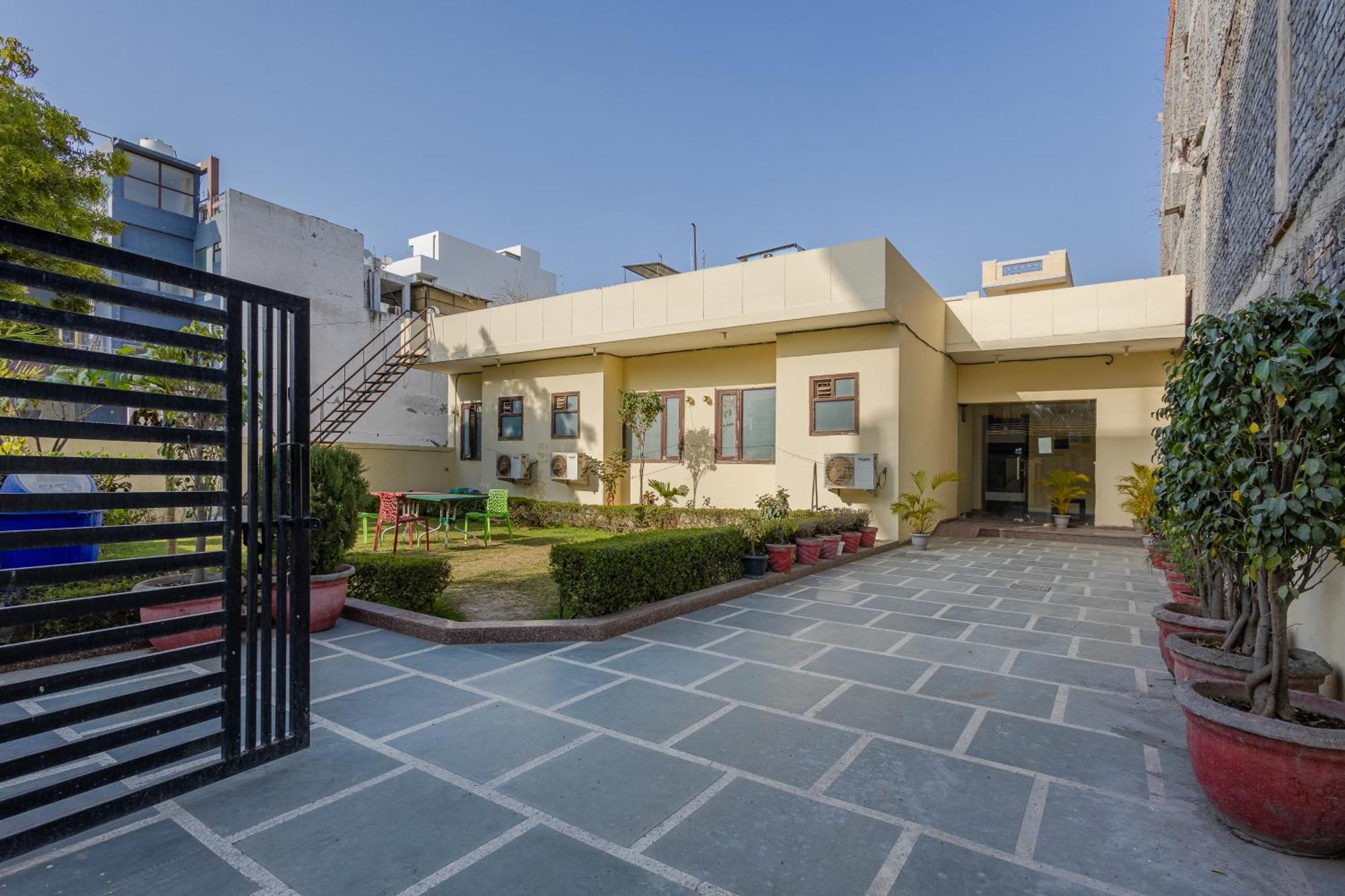 Lime Tree Studio Near Fortis Gurgaon Zewnętrze zdjęcie