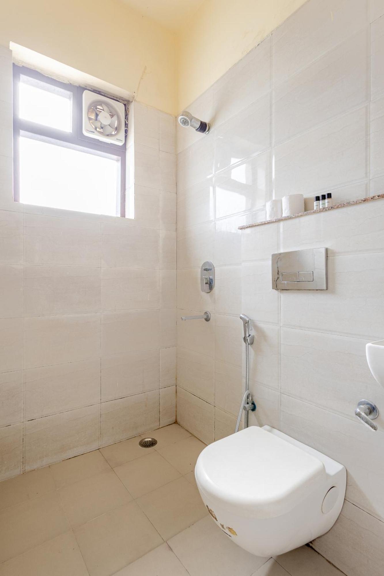 Lime Tree Studio Near Fortis Gurgaon Zewnętrze zdjęcie